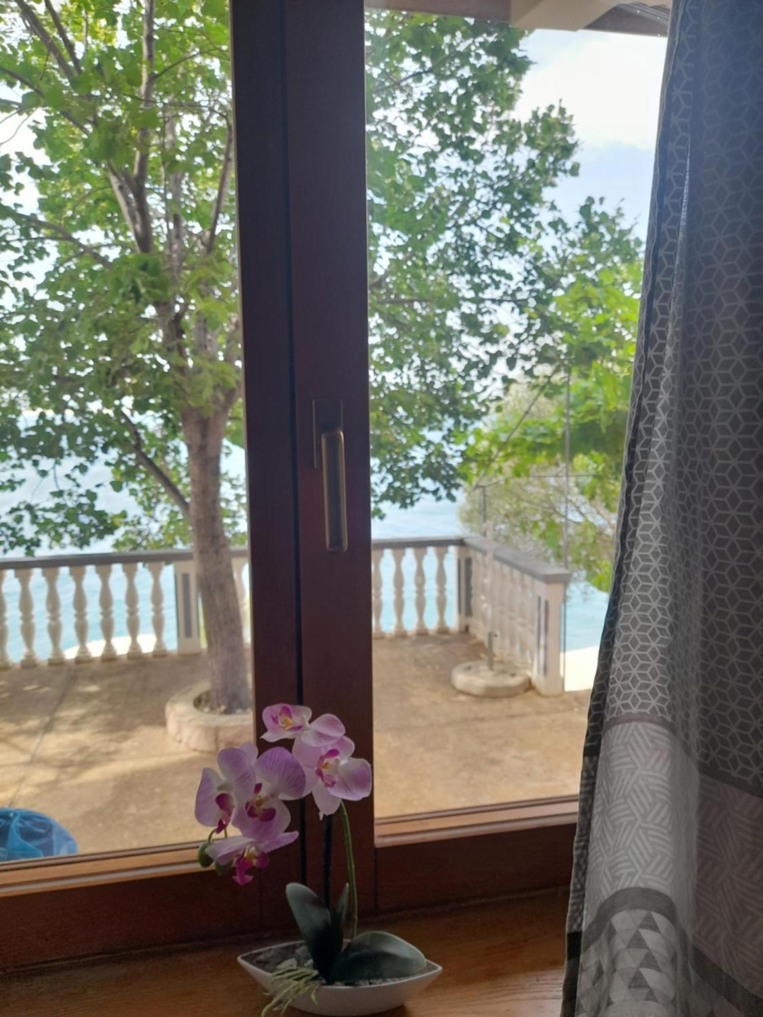 Apartmani Antea Starigrad Paklenica Zimmer foto